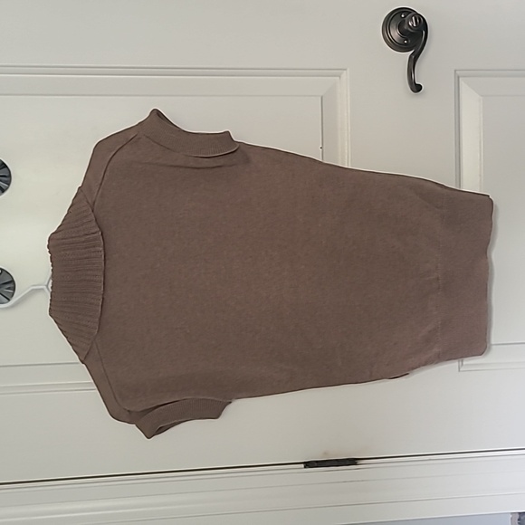 RW short sleeve sweater size s - Picture 5 of 9